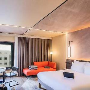 Novotel Hotell